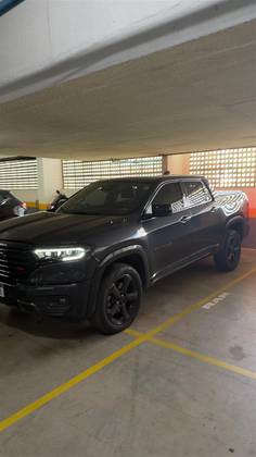 RAM RAMPAGE 2.0 HURRICANE 4 TURBO GASOLINA R/T 4X4 AUTOMÁTICO